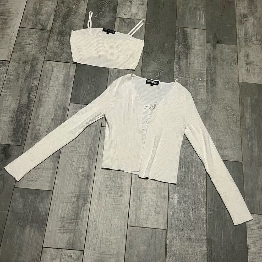 White 2 Piece Set Ribbed Knit Long Sleeve Crop top Bralette Top Open Front M